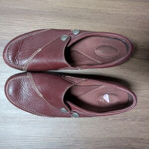 Clarks Women's Red Leather Slip-On Shoes